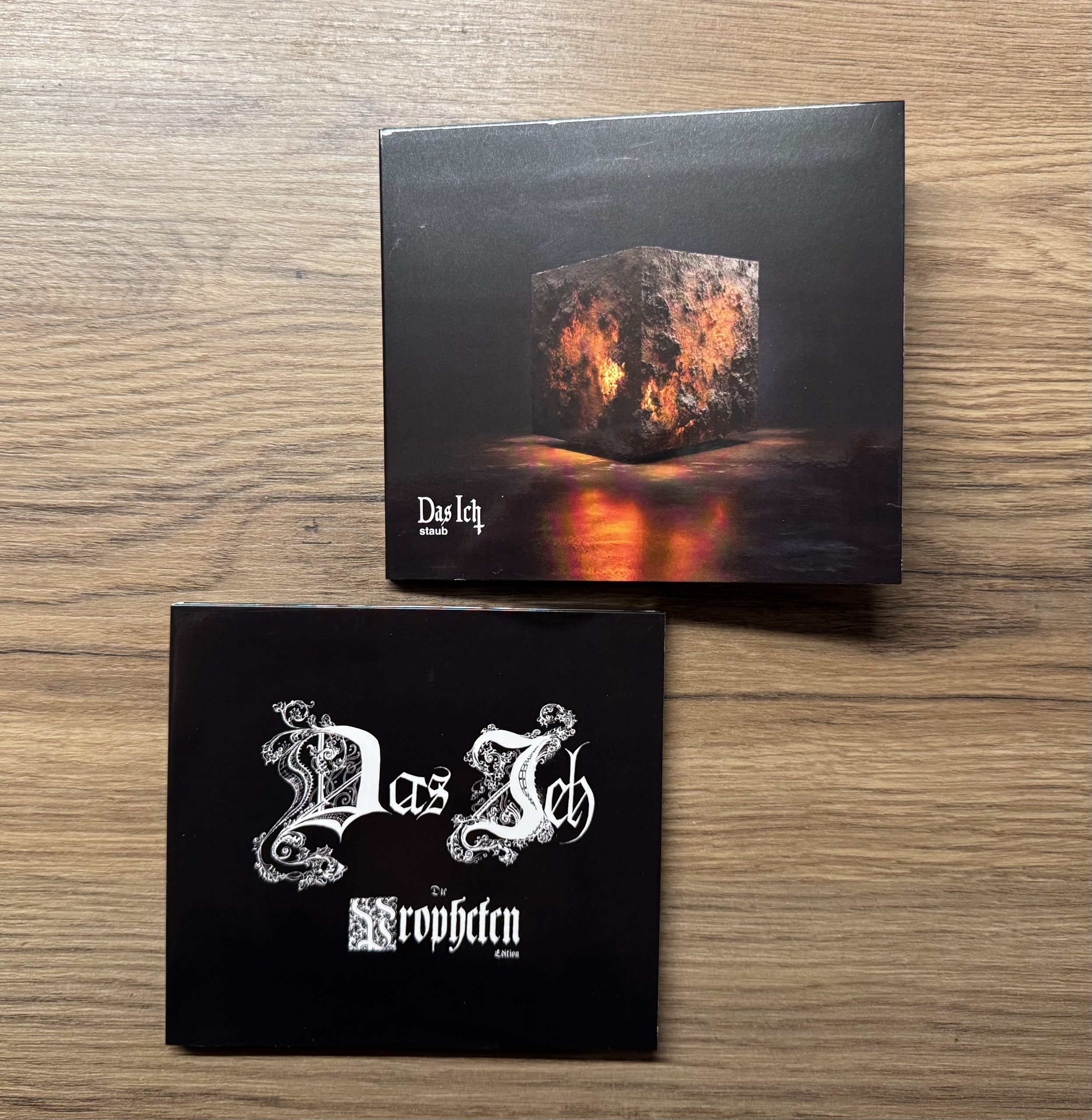 Double Feature Das Ich – Die Propheten & staub